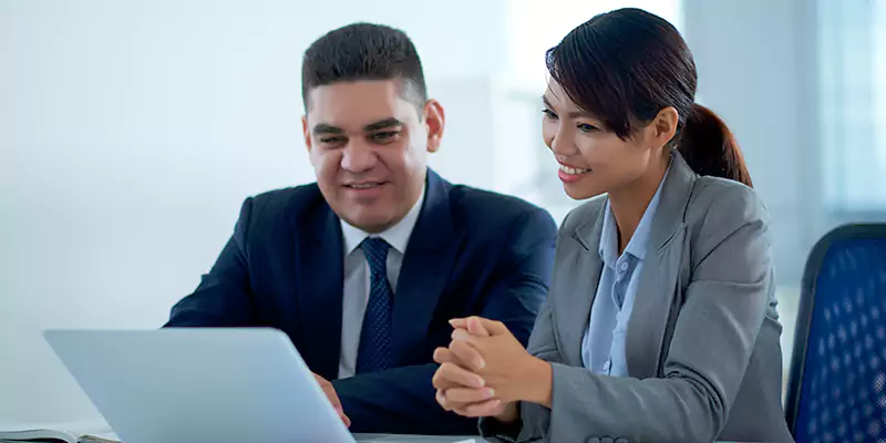 Why Partner with the Best TN Visa Consultants for Canadian Applicants for Senegal?